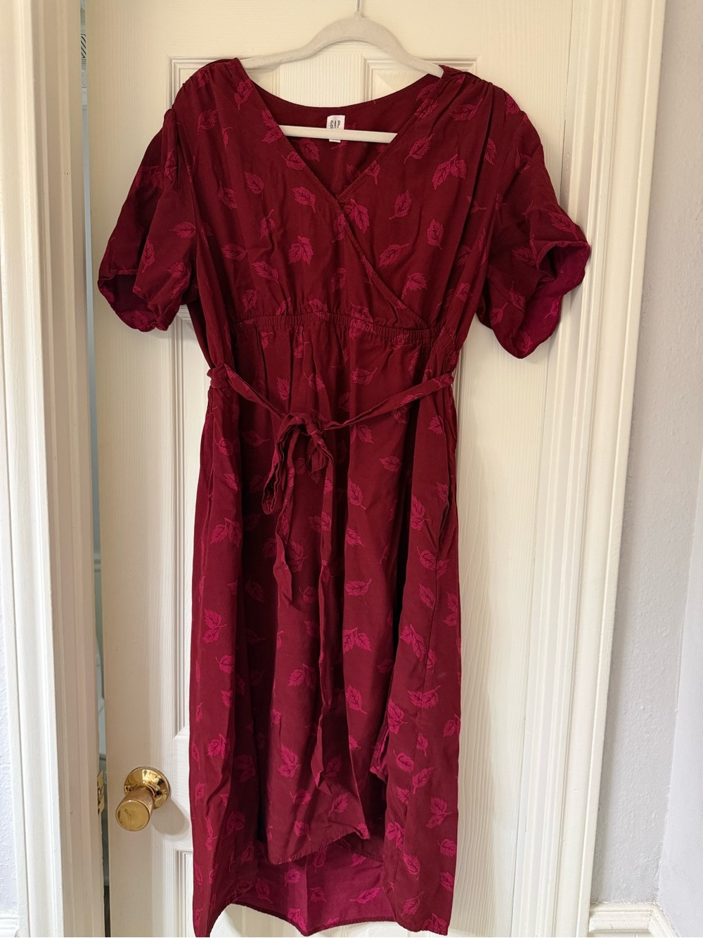 GAP Burgundy Leaf-Pattern Midi Wrap Dress